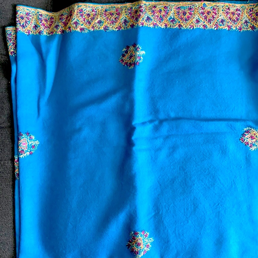 Cashmere women handmade scarf